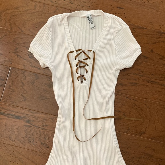 Laundry By Shelli Segal Tops - Fitted lace-up top